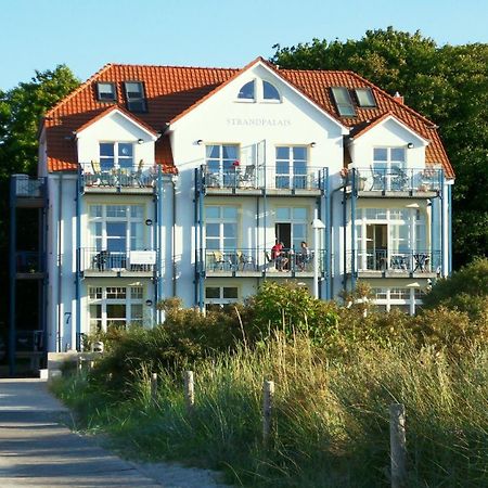 Strandpalais/Meerblick Rostock Exterior foto